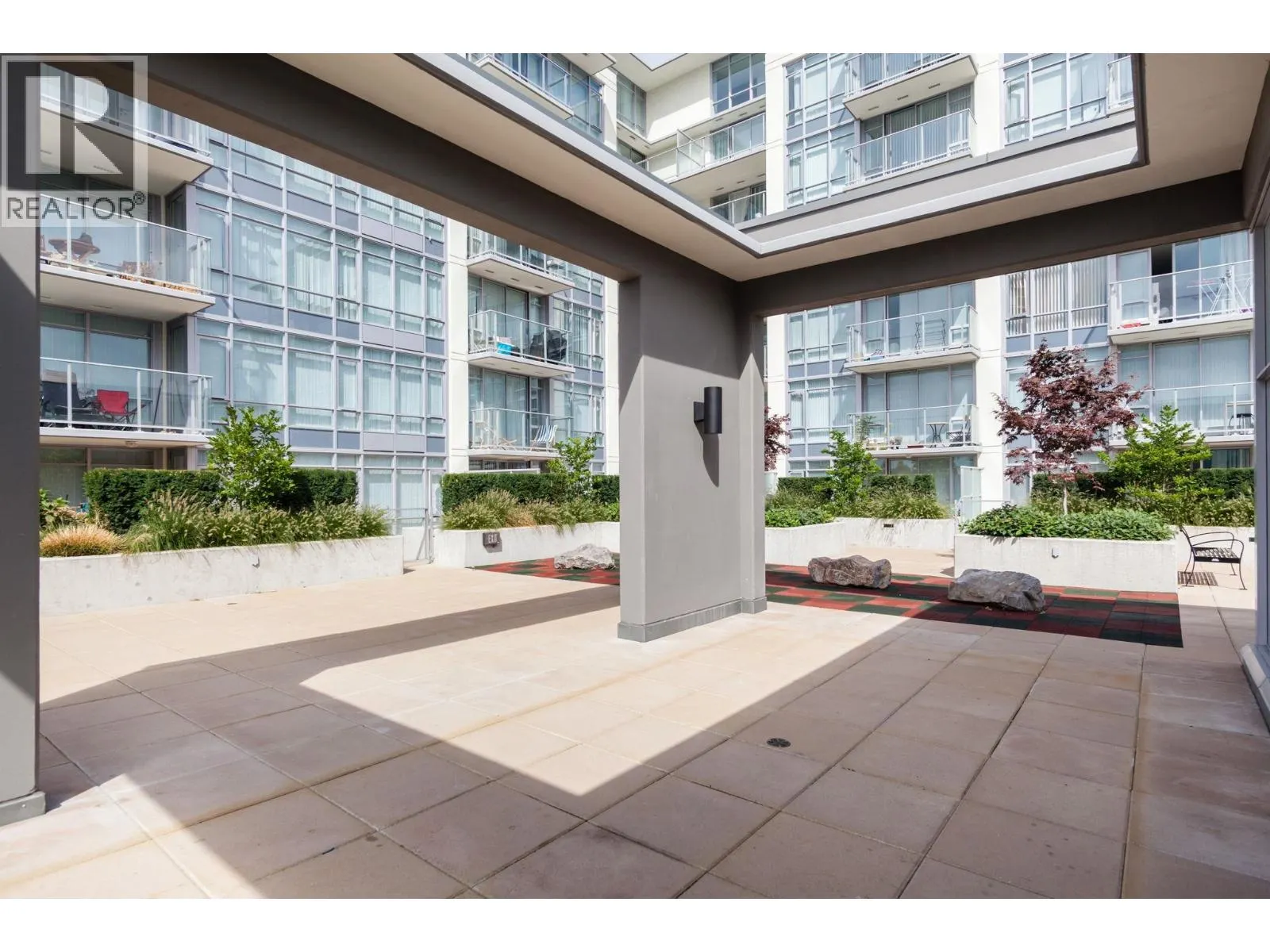 1010 4815 ELDORADO MEWS