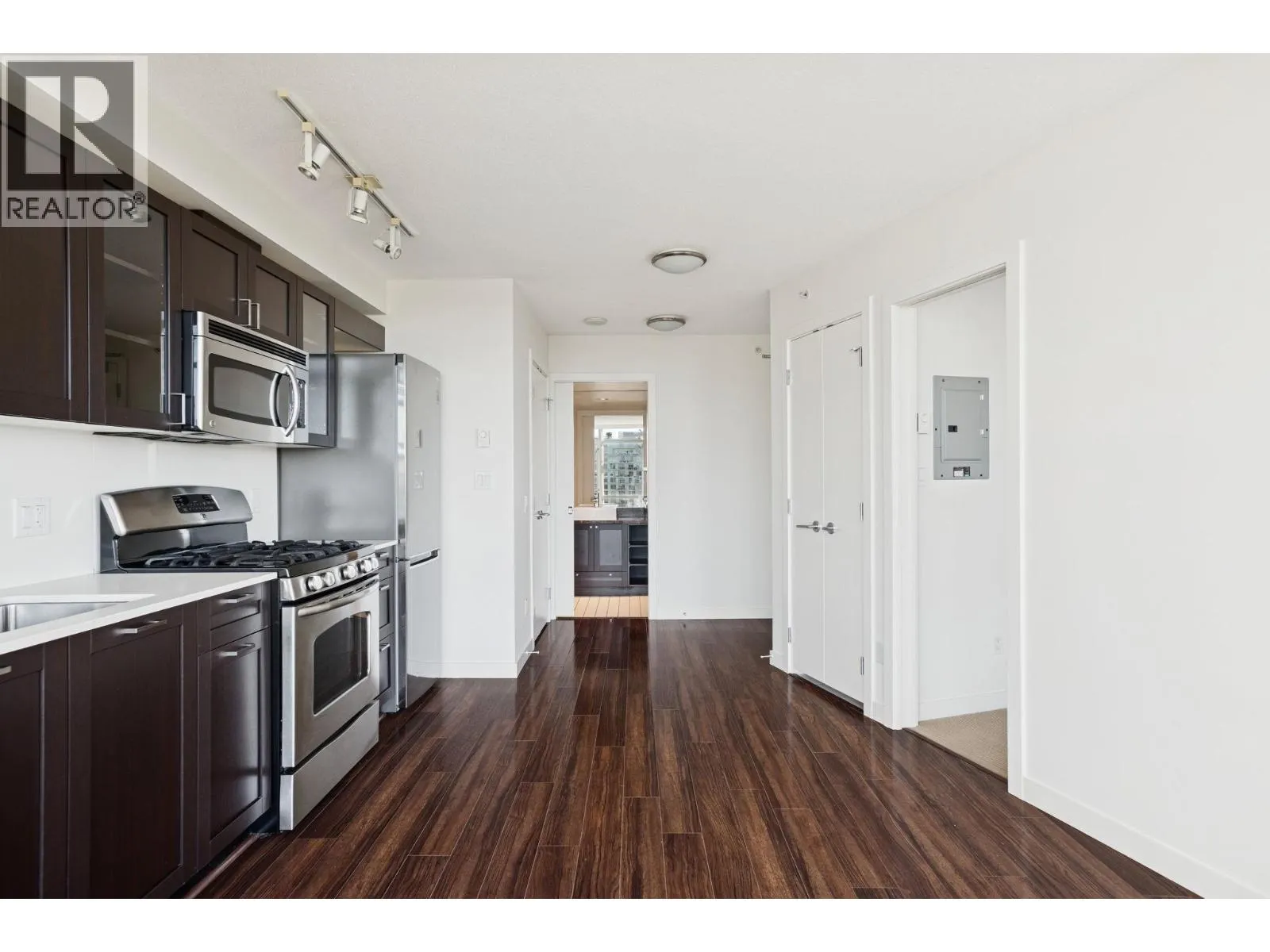 1010 4815 ELDORADO MEWS