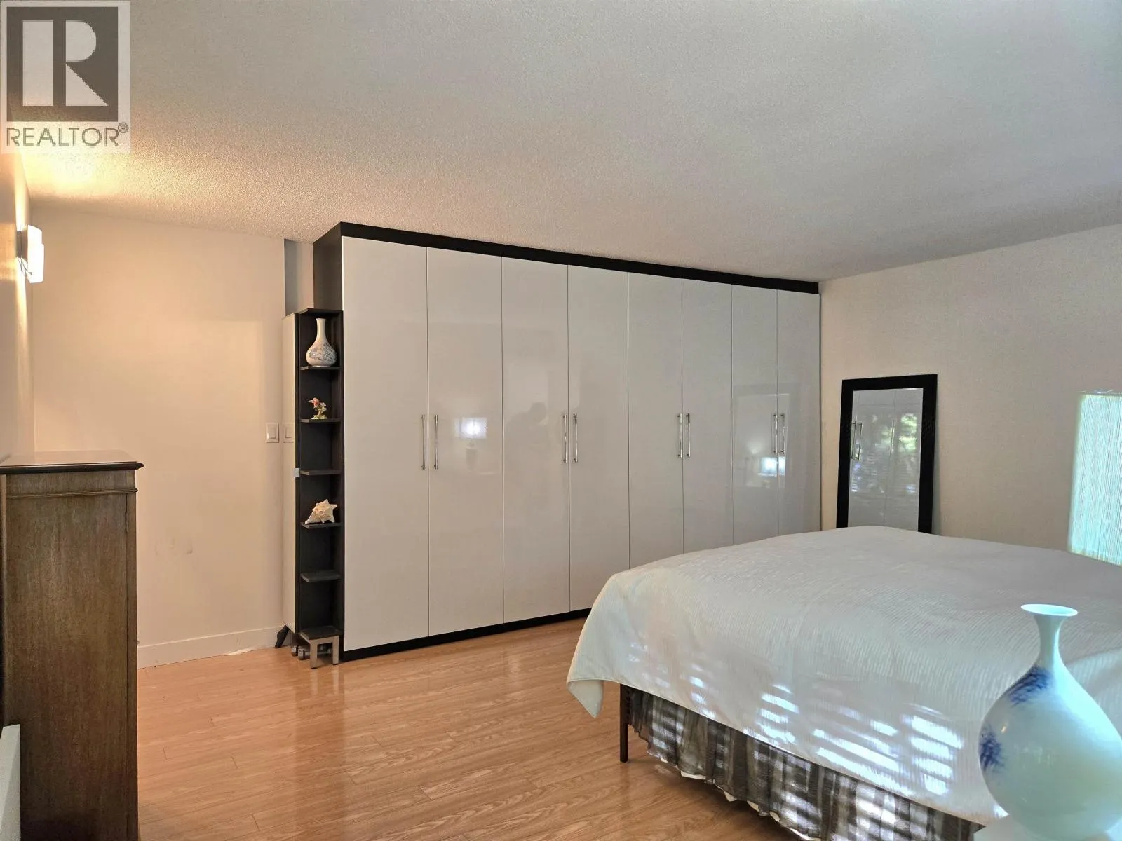 311 3905 SPRINGTREE DRIVE