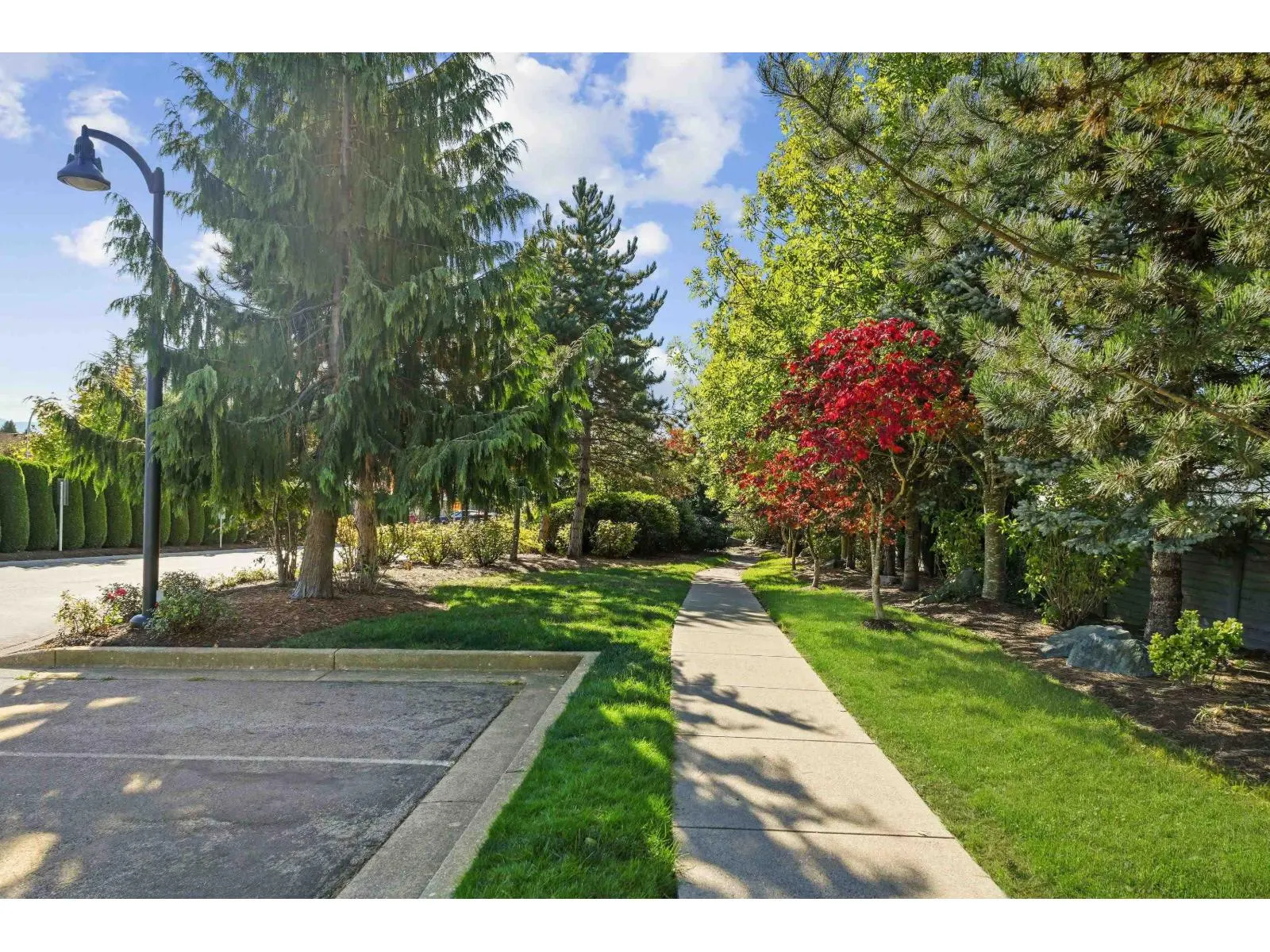222 32729 GARIBALDI DRIVE