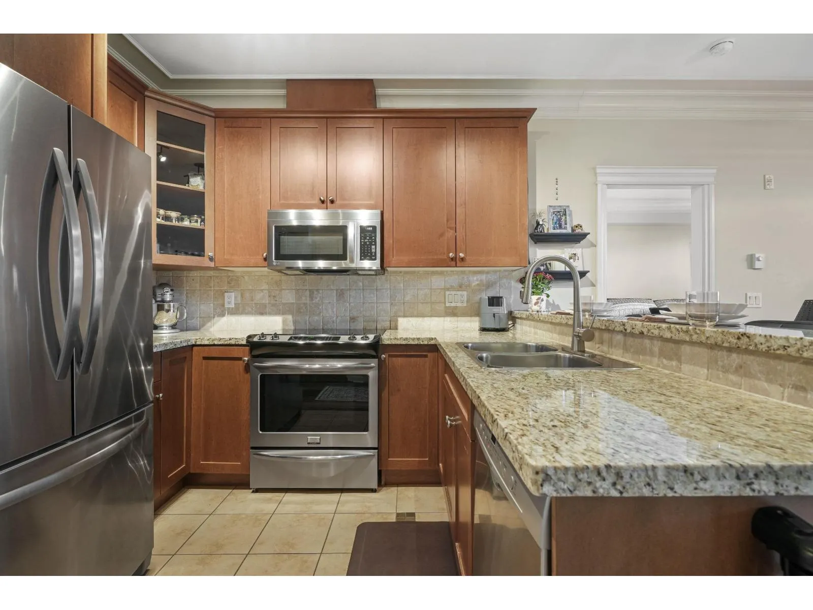 222 32729 GARIBALDI DRIVE