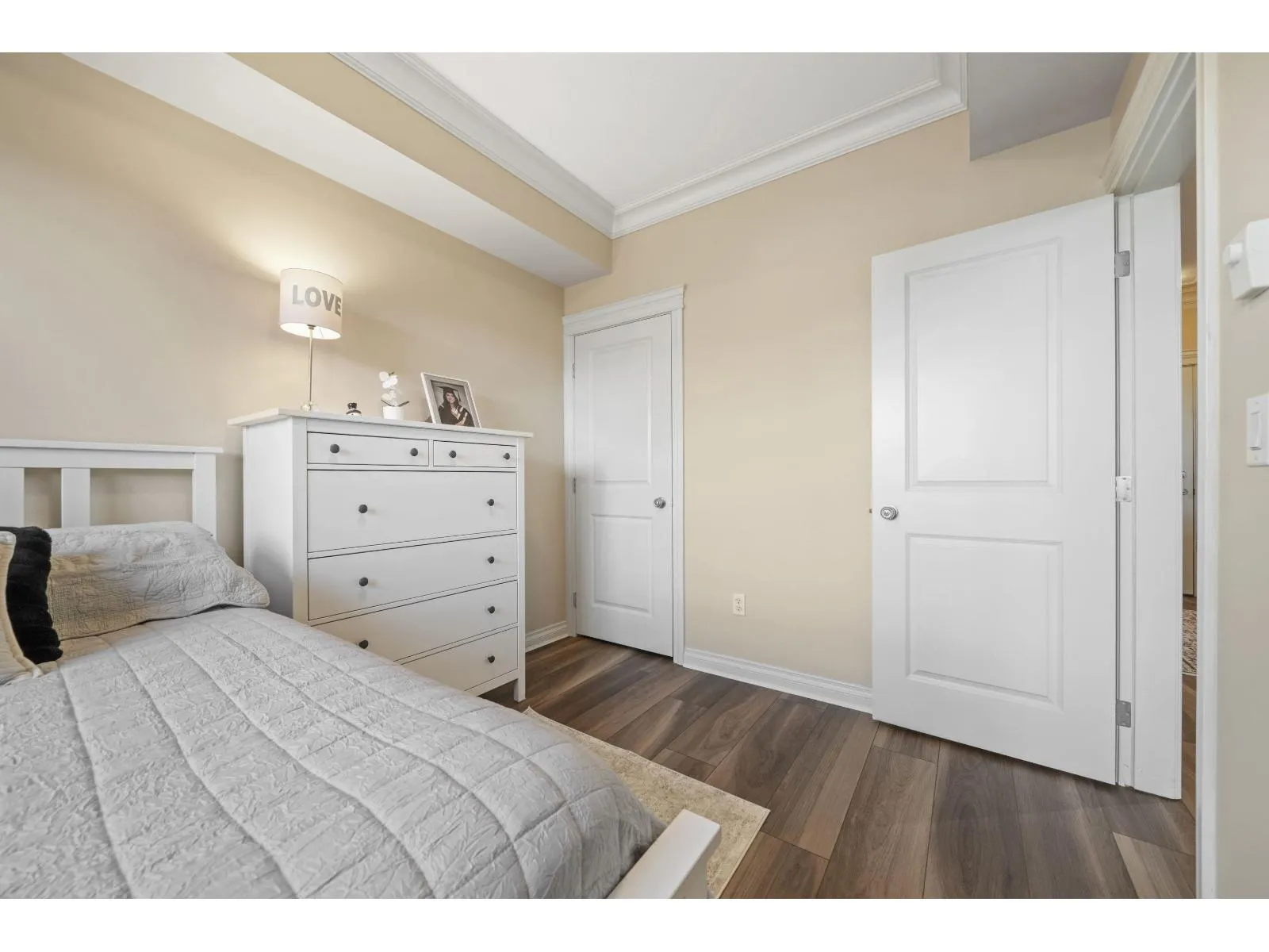 222 32729 GARIBALDI DRIVE