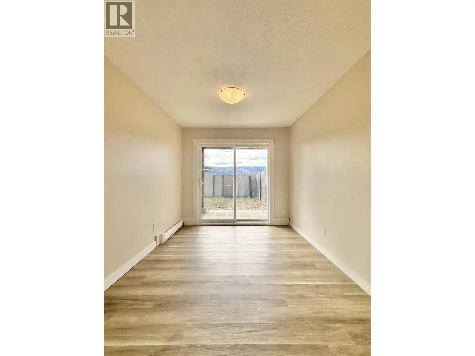 11 605 CARSON DRIVE