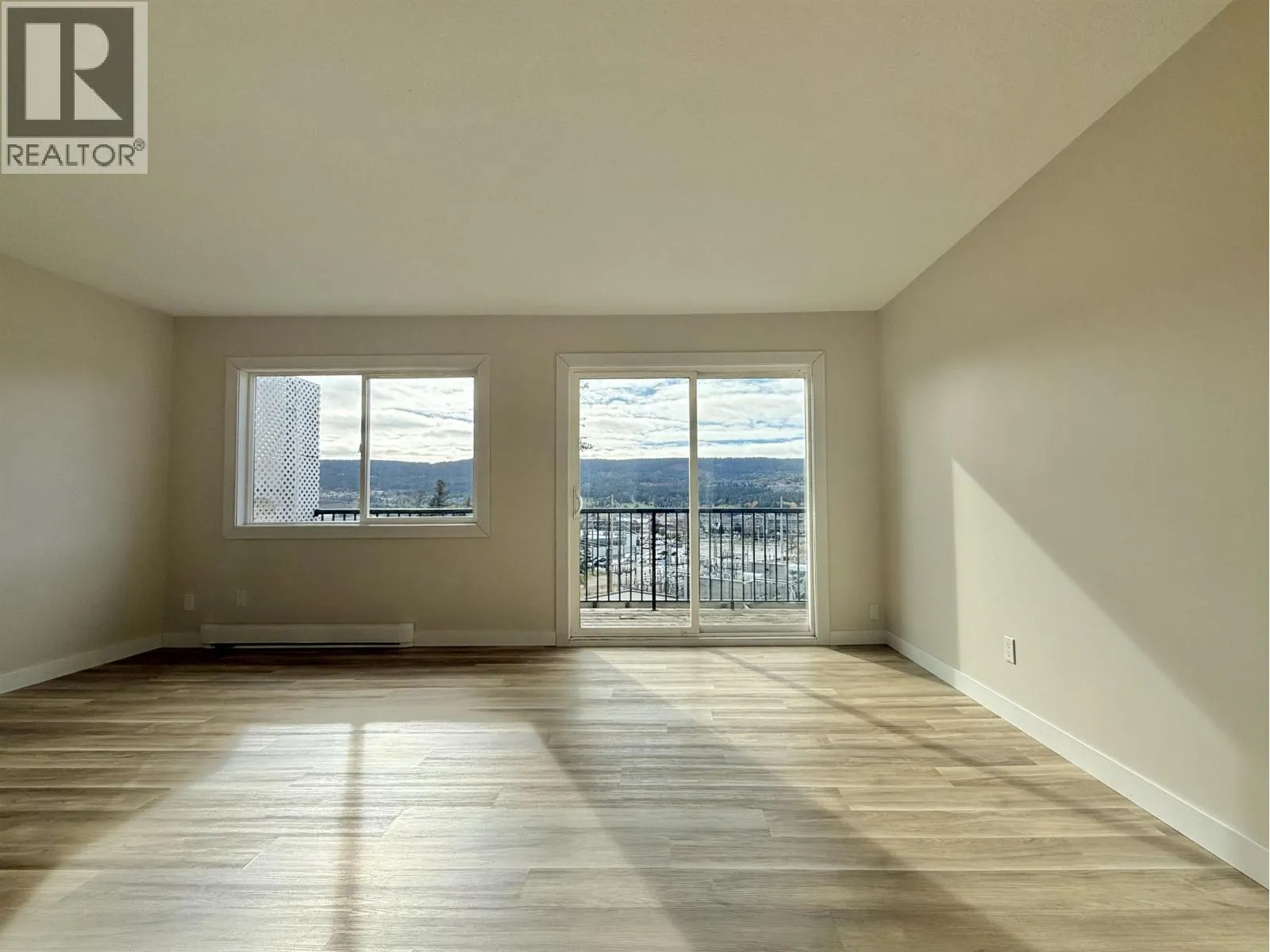 11 605 CARSON DRIVE