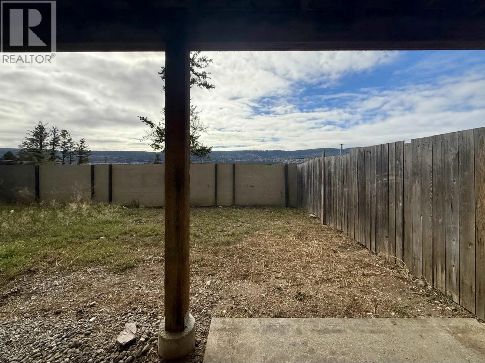 11 605 CARSON DRIVE