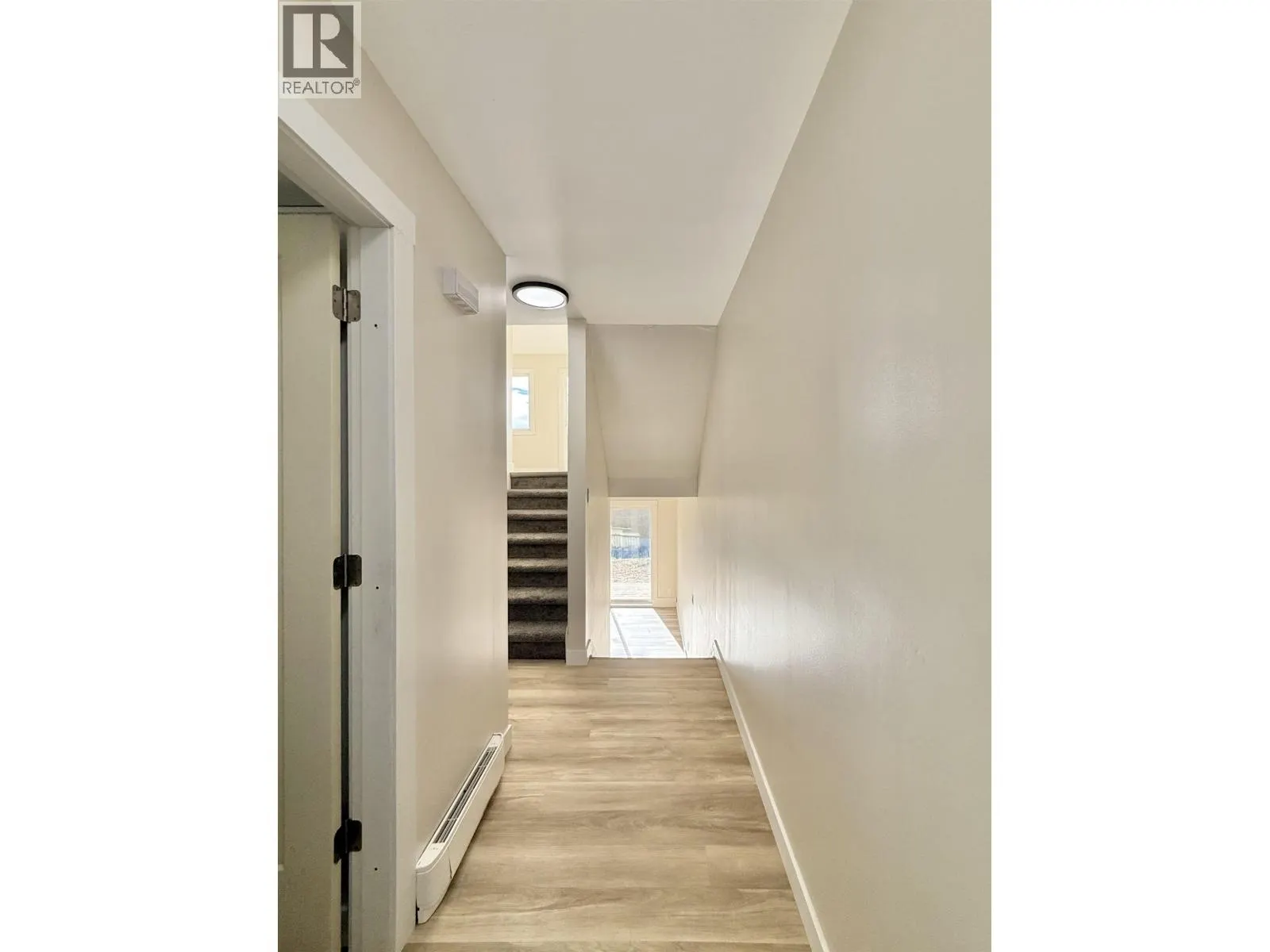 11 605 CARSON DRIVE
