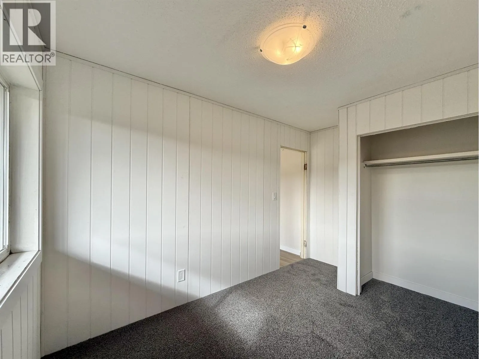 11 605 CARSON DRIVE