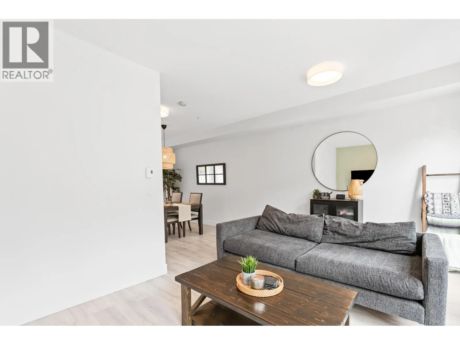 74 24076 112 AVENUE