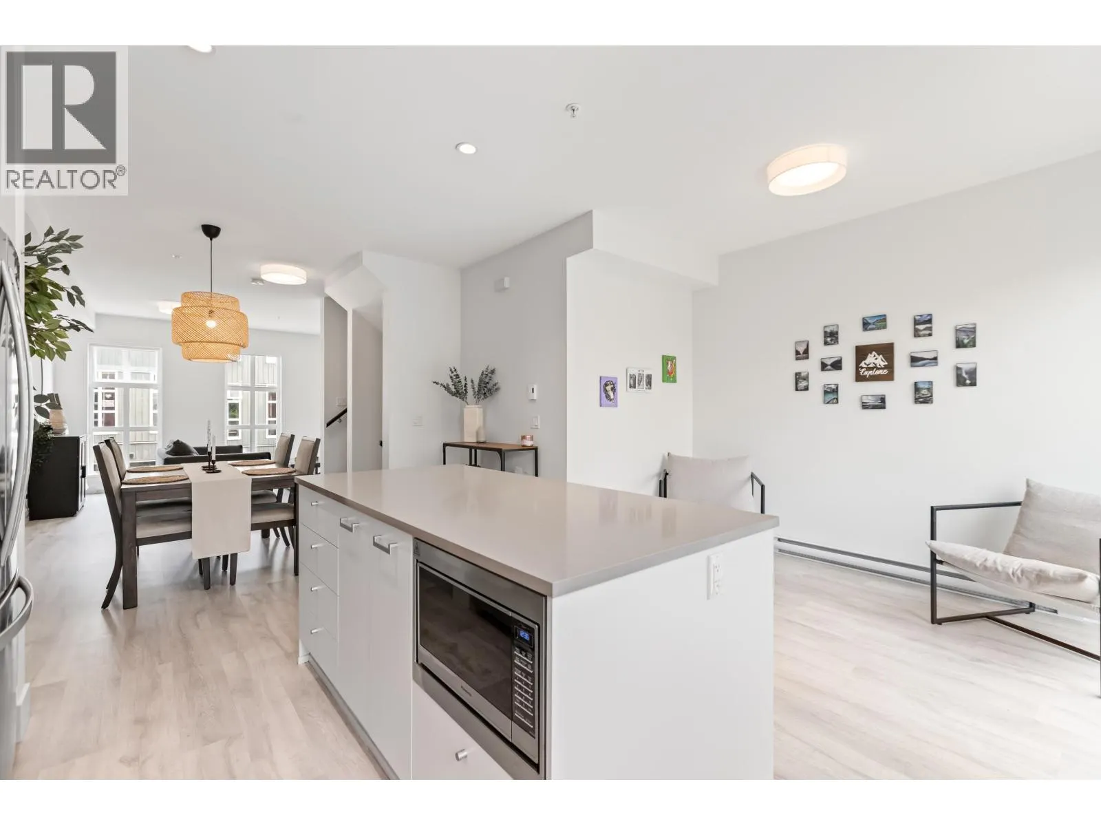 74 24076 112 AVENUE