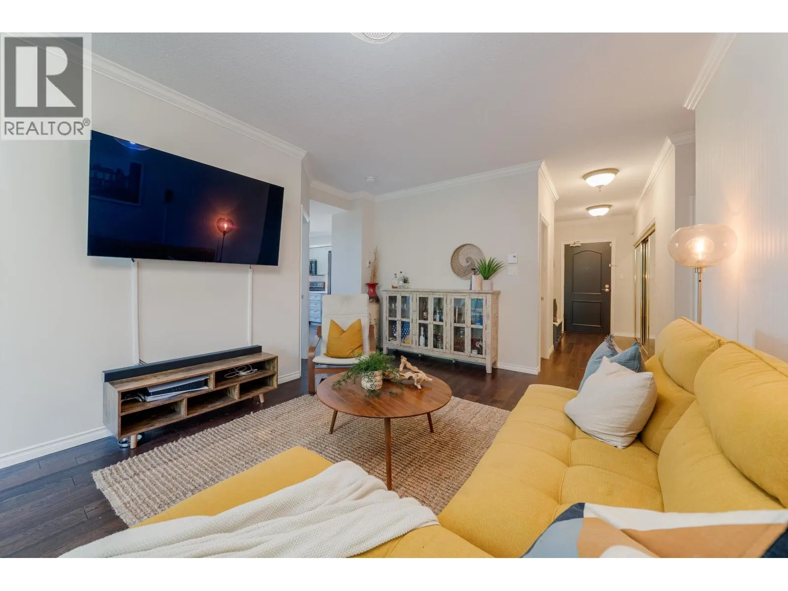 304 6888 STATION HILL DRIVE