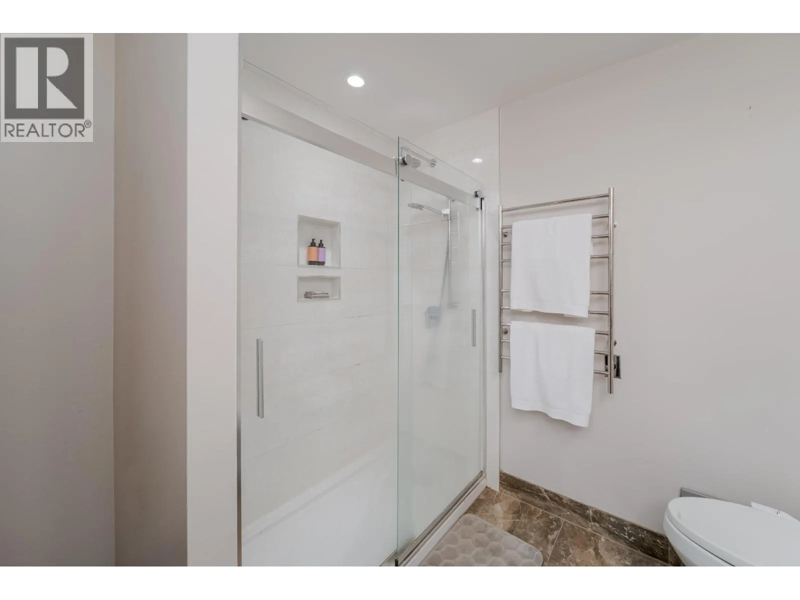 304 6888 STATION HILL DRIVE