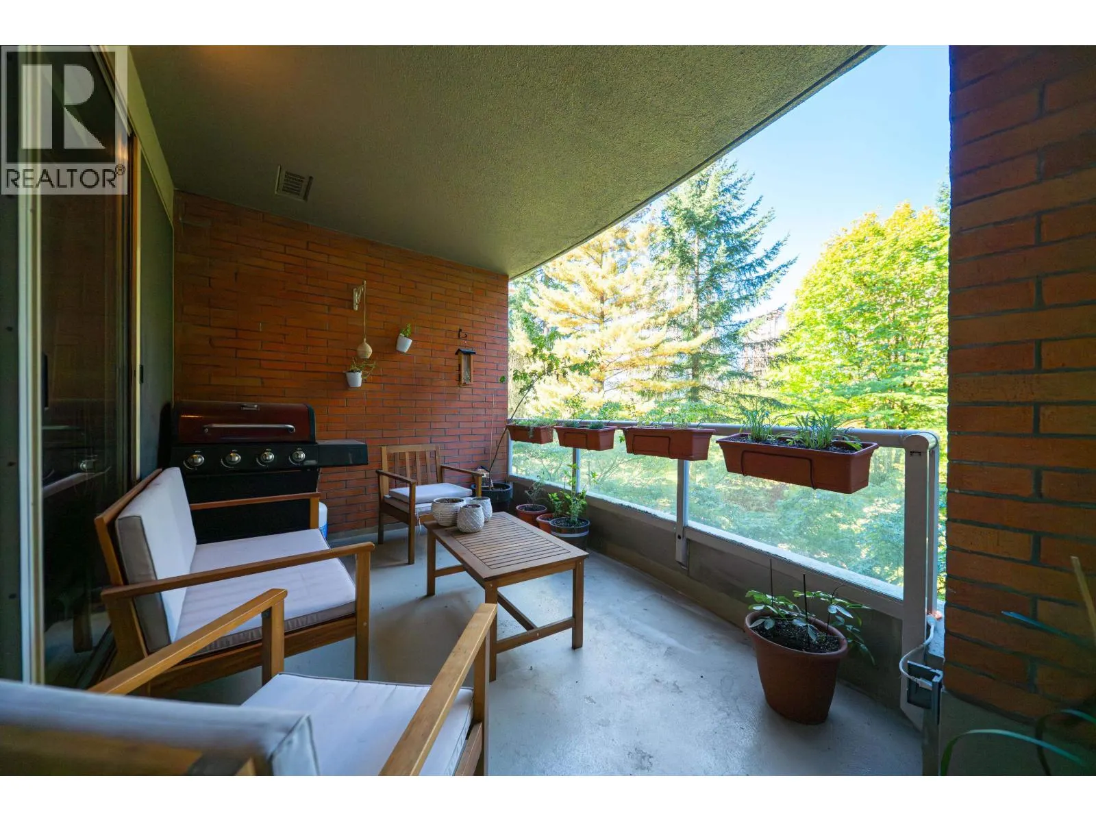 304 6888 STATION HILL DRIVE