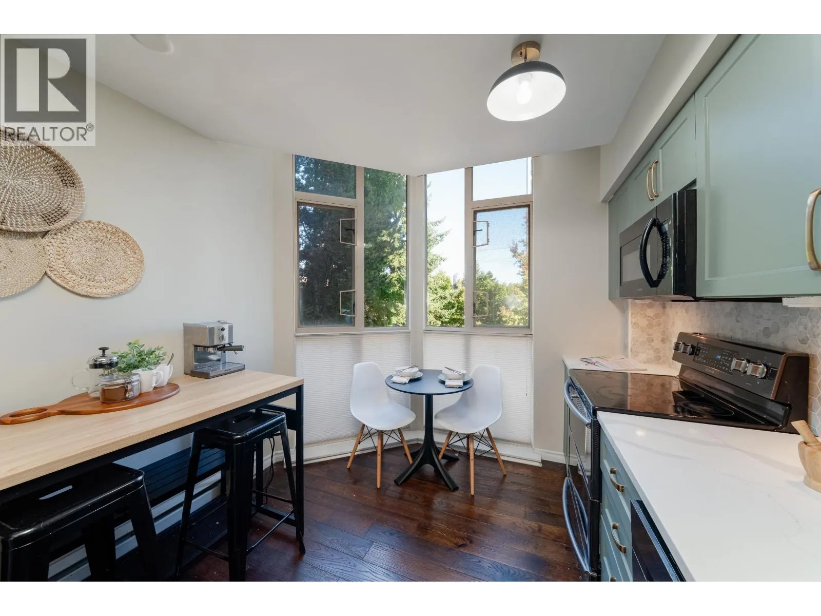 304 6888 STATION HILL DRIVE