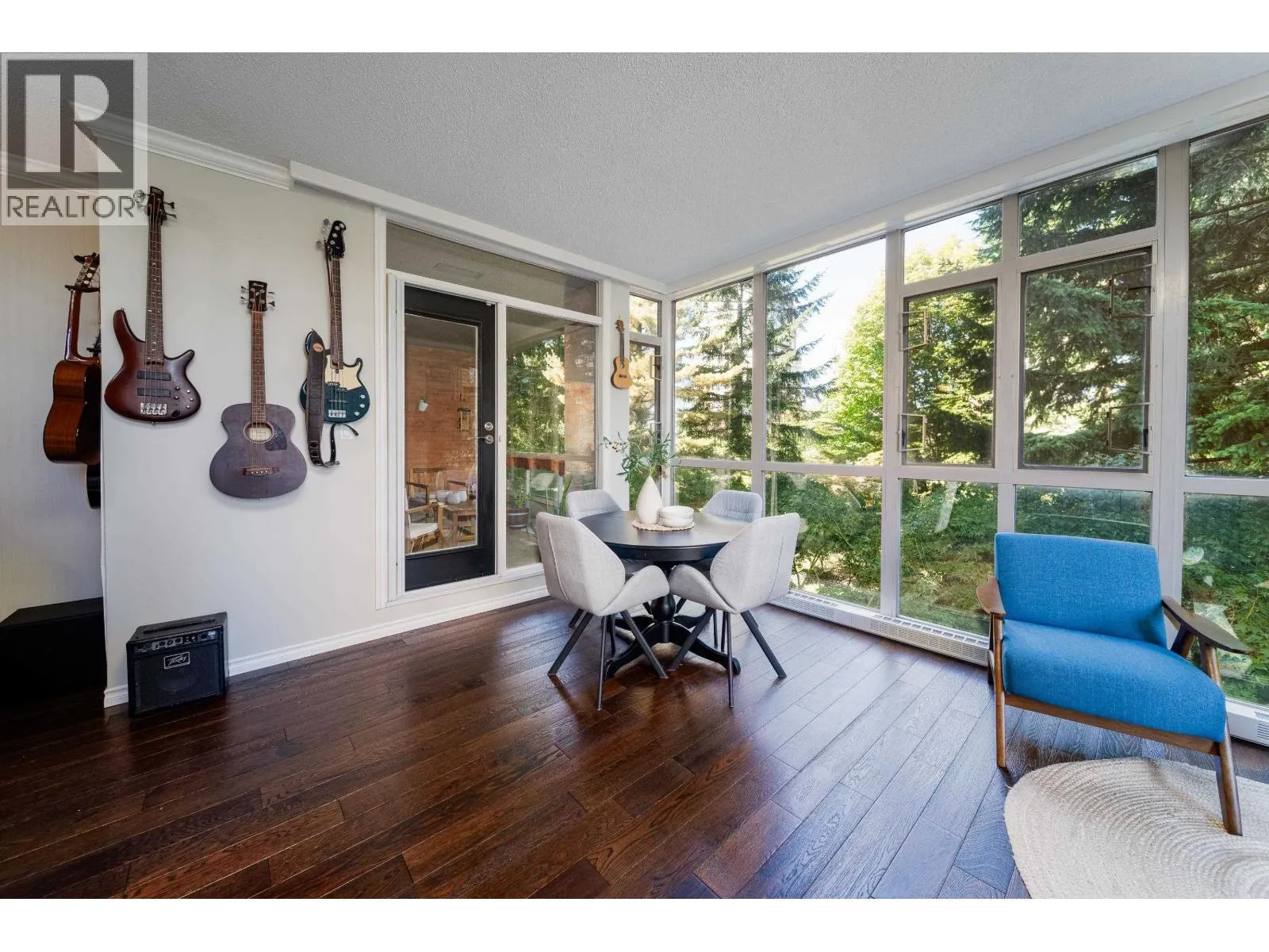 304 6888 STATION HILL DRIVE