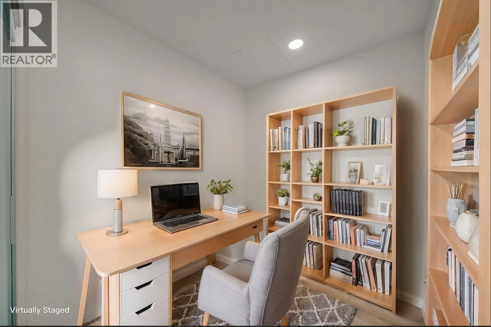 2807 680 QUAYSIDE DRIVE