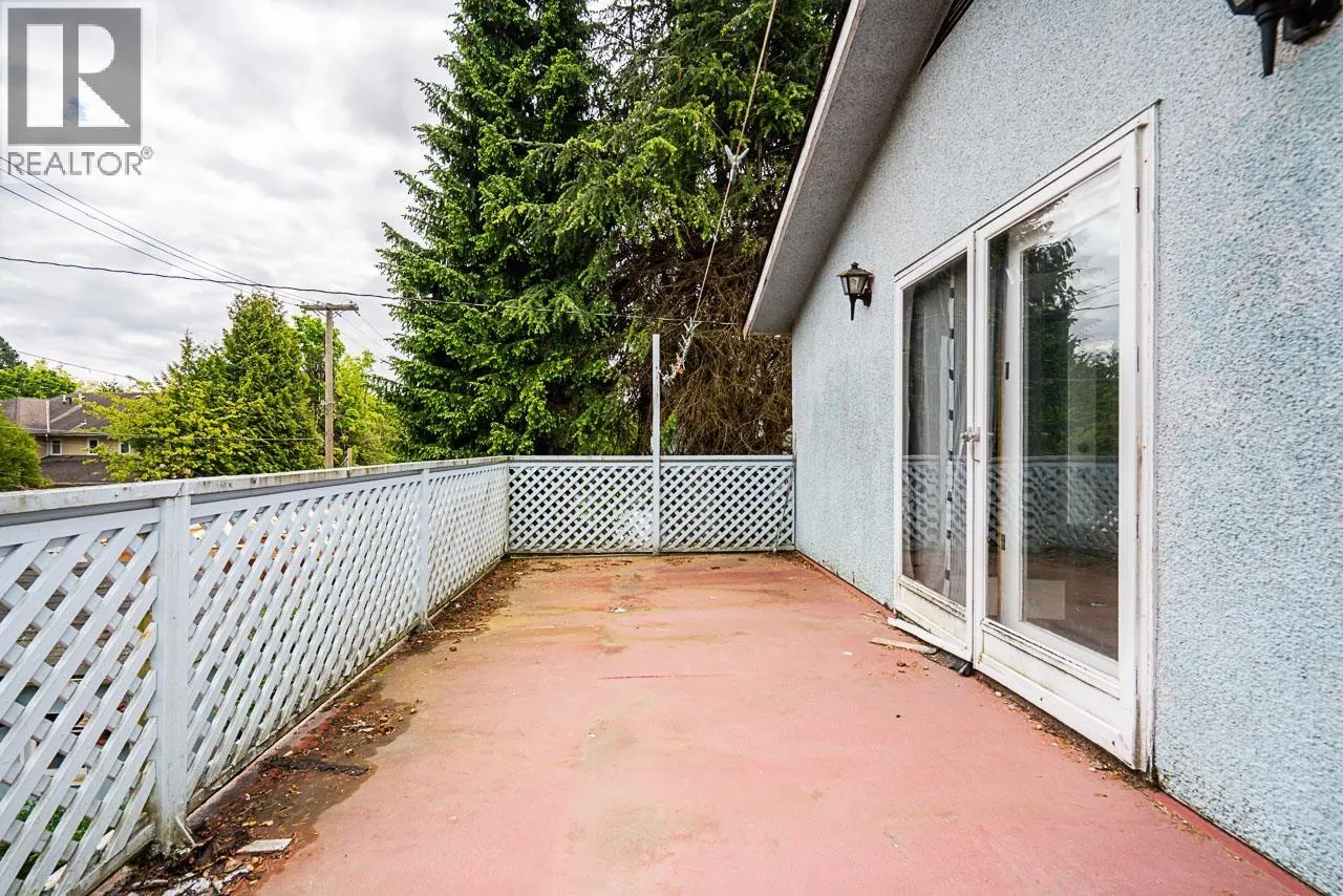 6138 GRANVILLE STREET