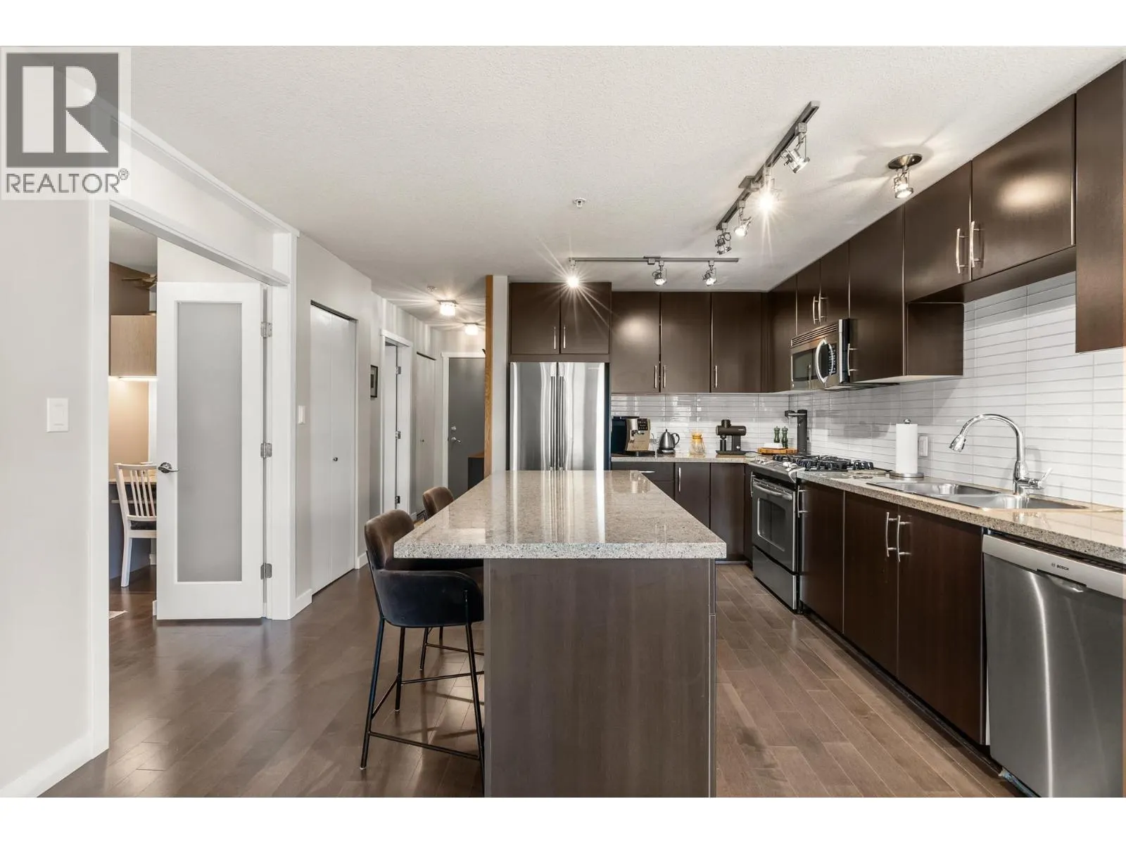 313 701 KLAHANIE DRIVE