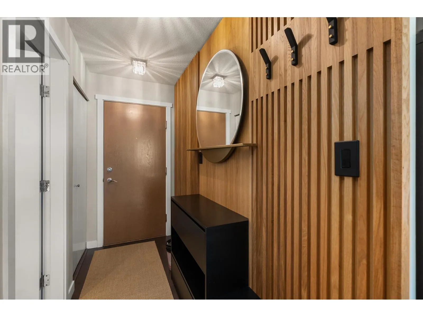 313 701 KLAHANIE DRIVE