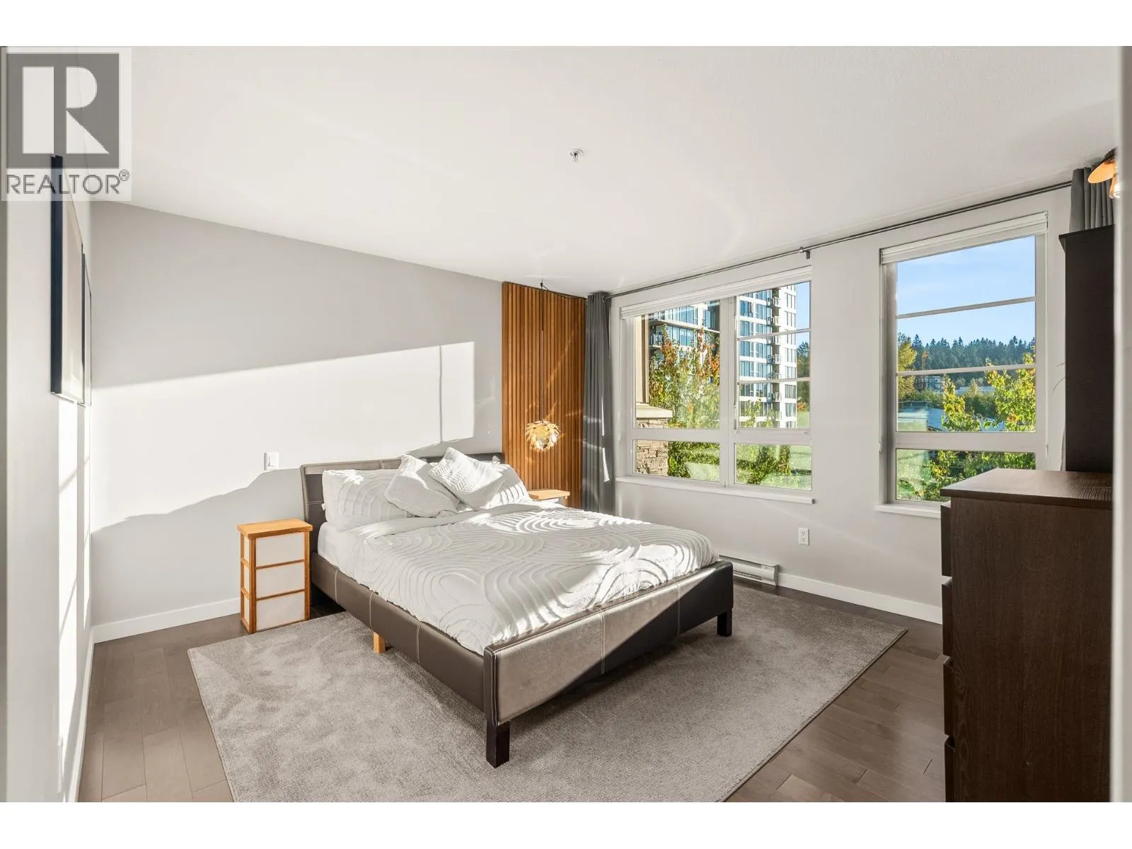 313 701 KLAHANIE DRIVE