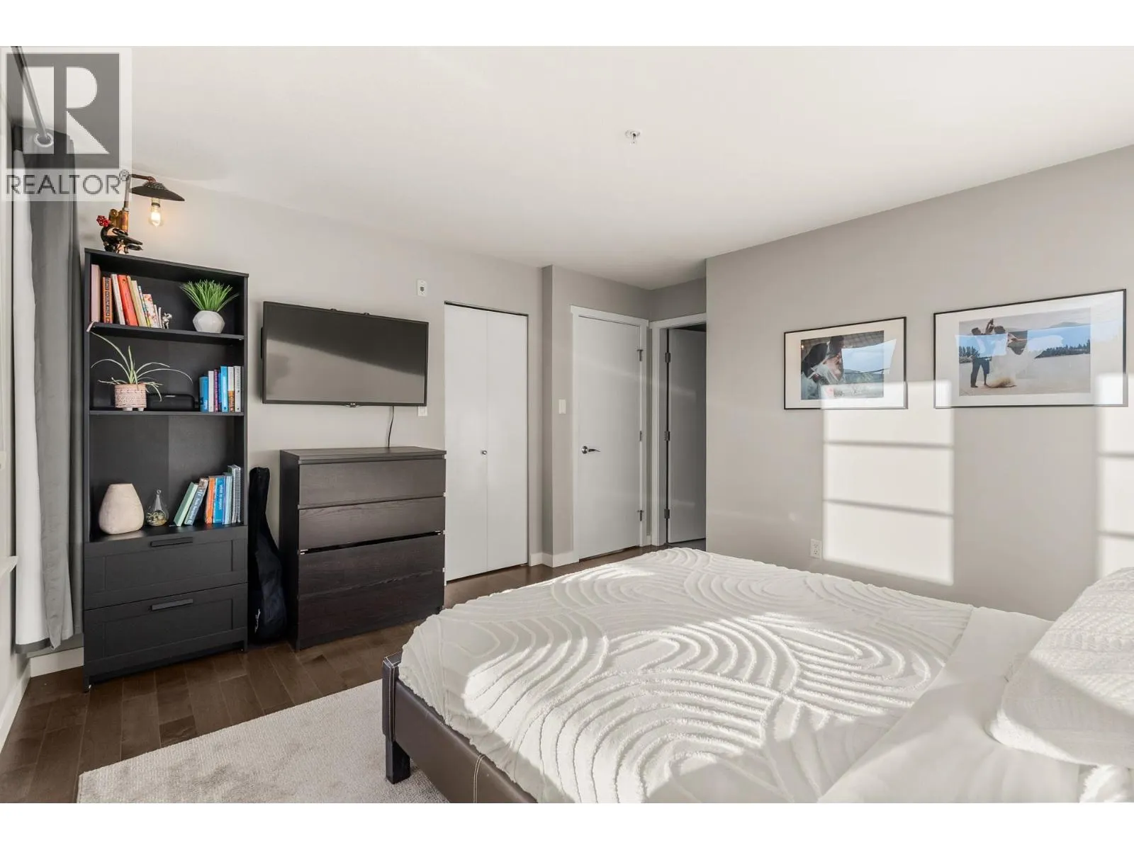313 701 KLAHANIE DRIVE