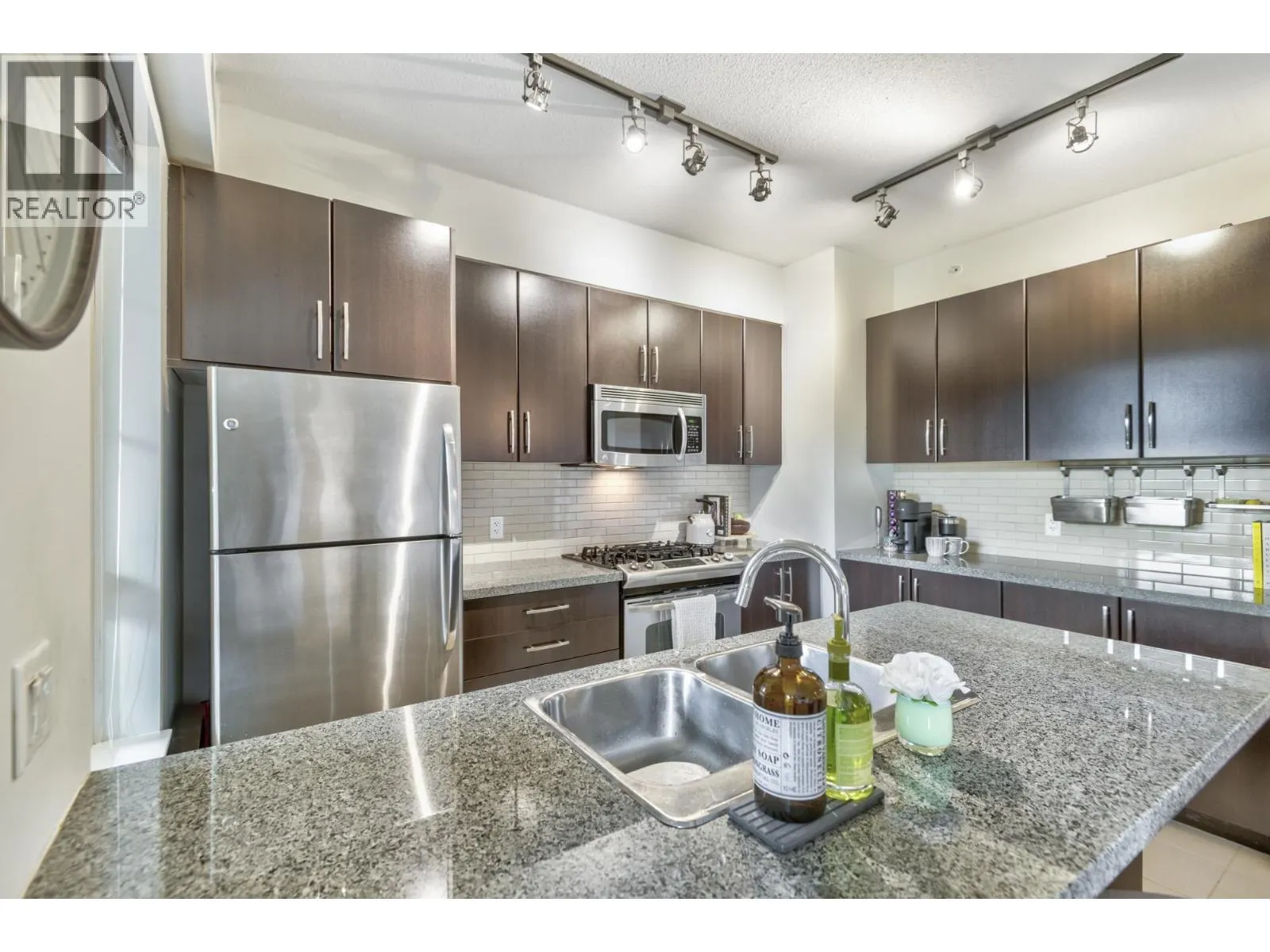 410 701 KLAHANIE DRIVE