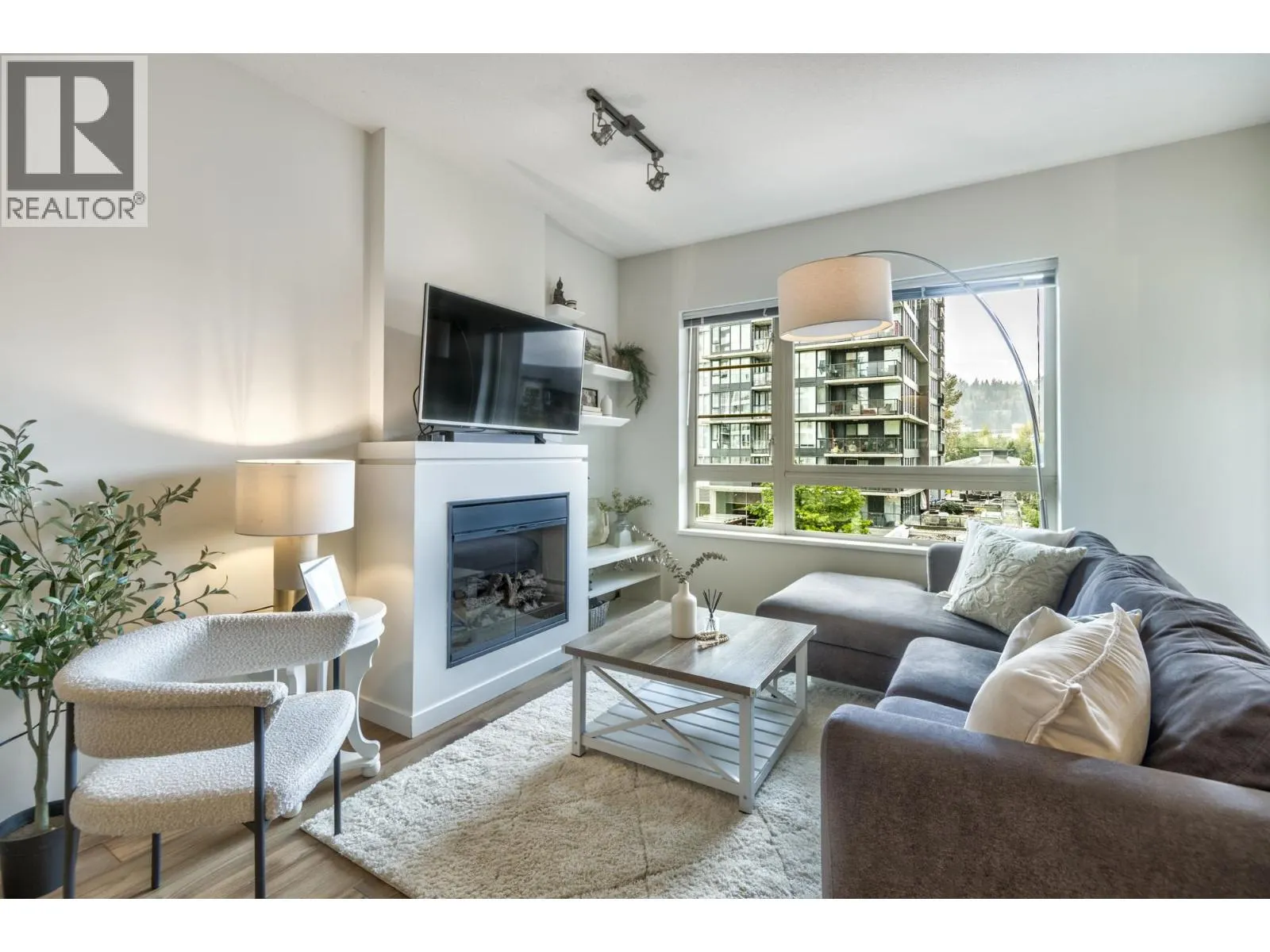 410 701 KLAHANIE DRIVE