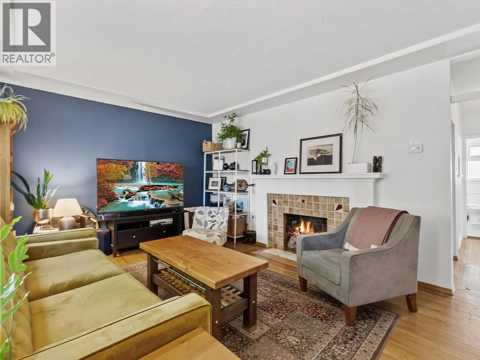 4833 HENRY STREET