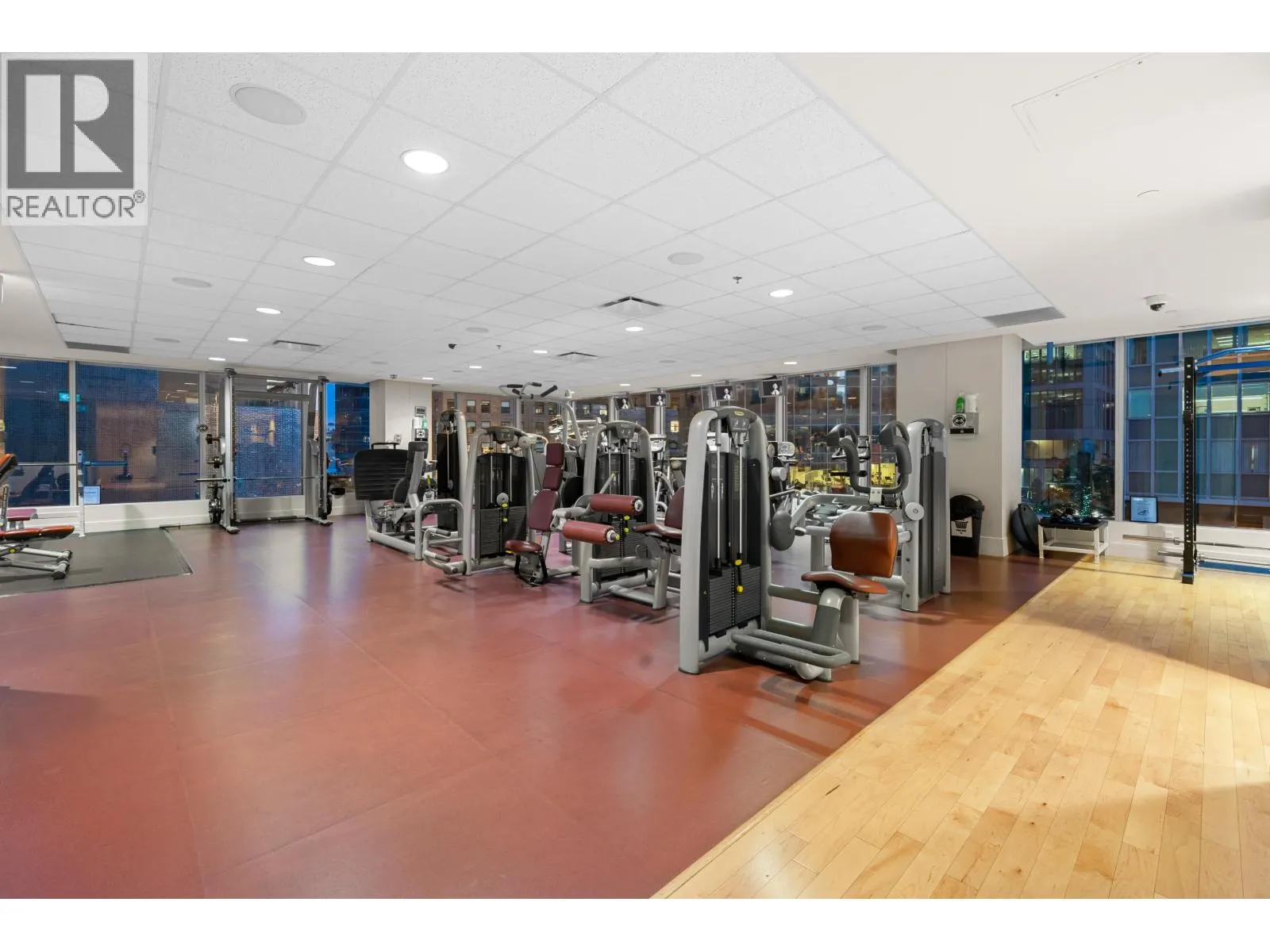 4006 1077 W CORDOVA STREET