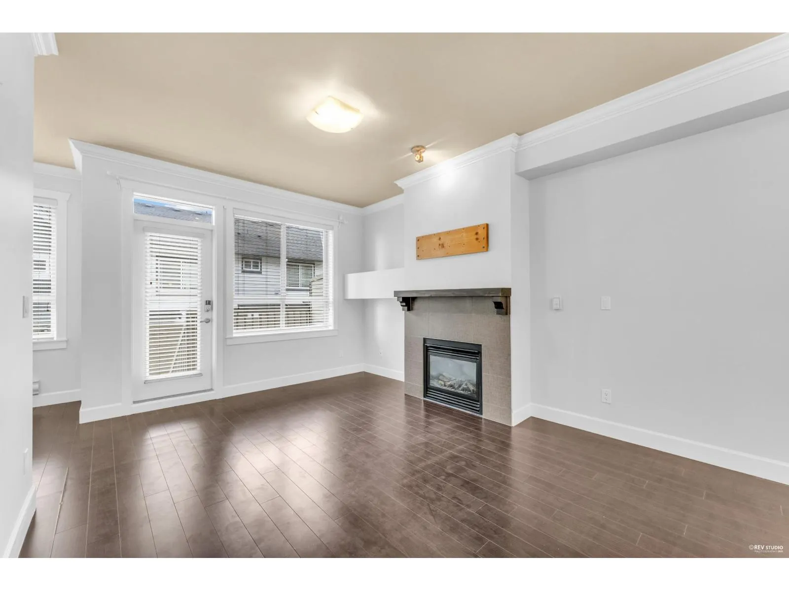 #43 19560 68 AVENUE