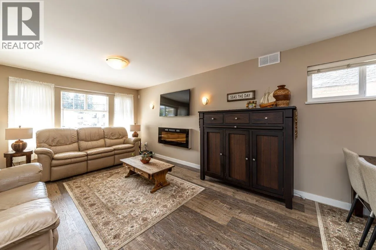 347 SEYMOUR RIVER PLACE
