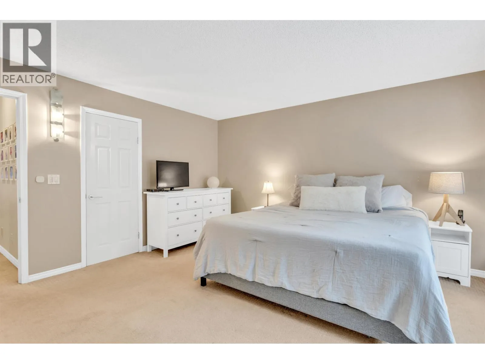 8838 LARKFIELD DRIVE