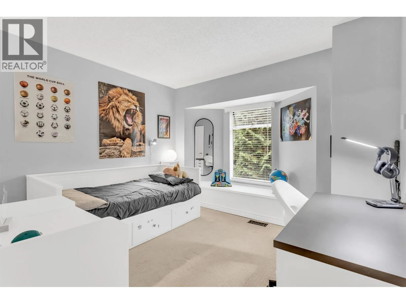 8838 LARKFIELD DRIVE