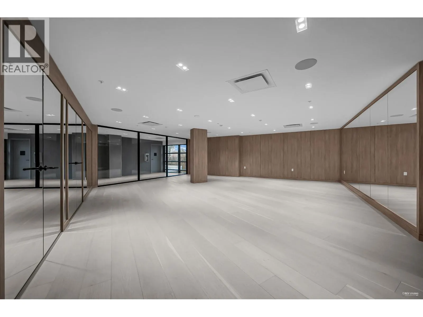 439 6500 MINORU BOULEVARD