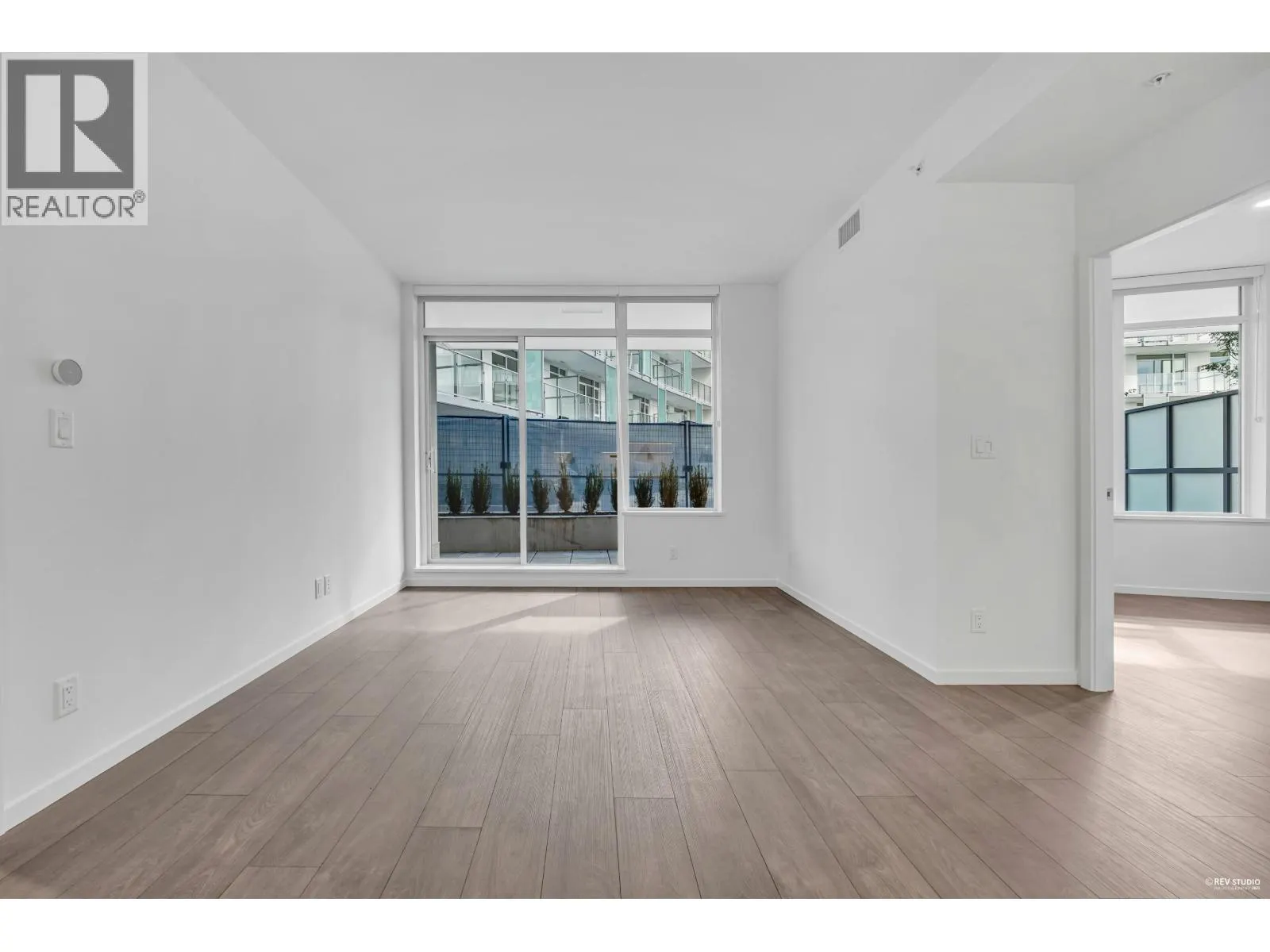 439 6500 MINORU BOULEVARD