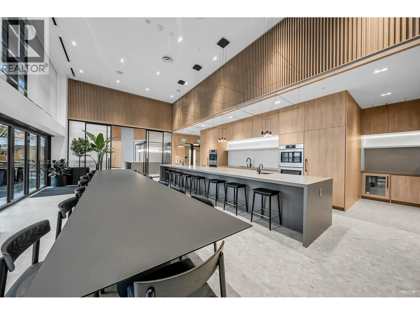 439 6500 MINORU BOULEVARD