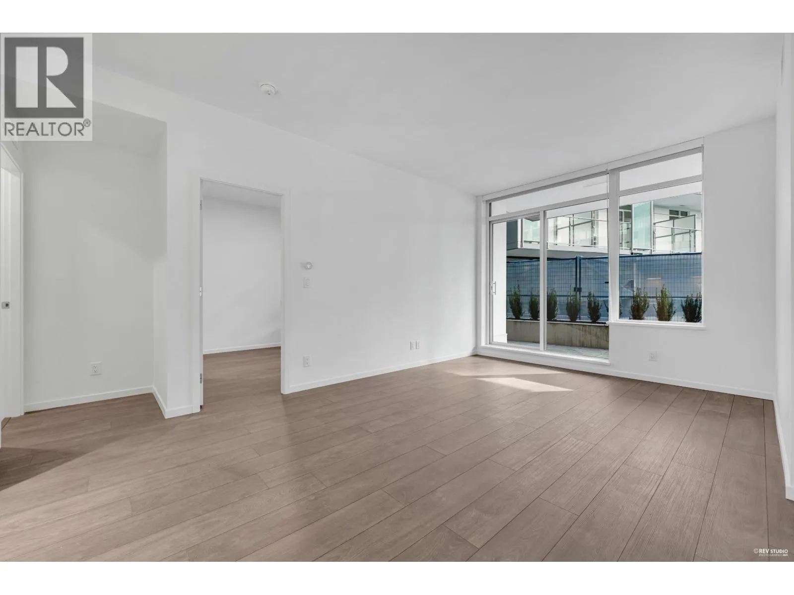 439 6500 MINORU BOULEVARD