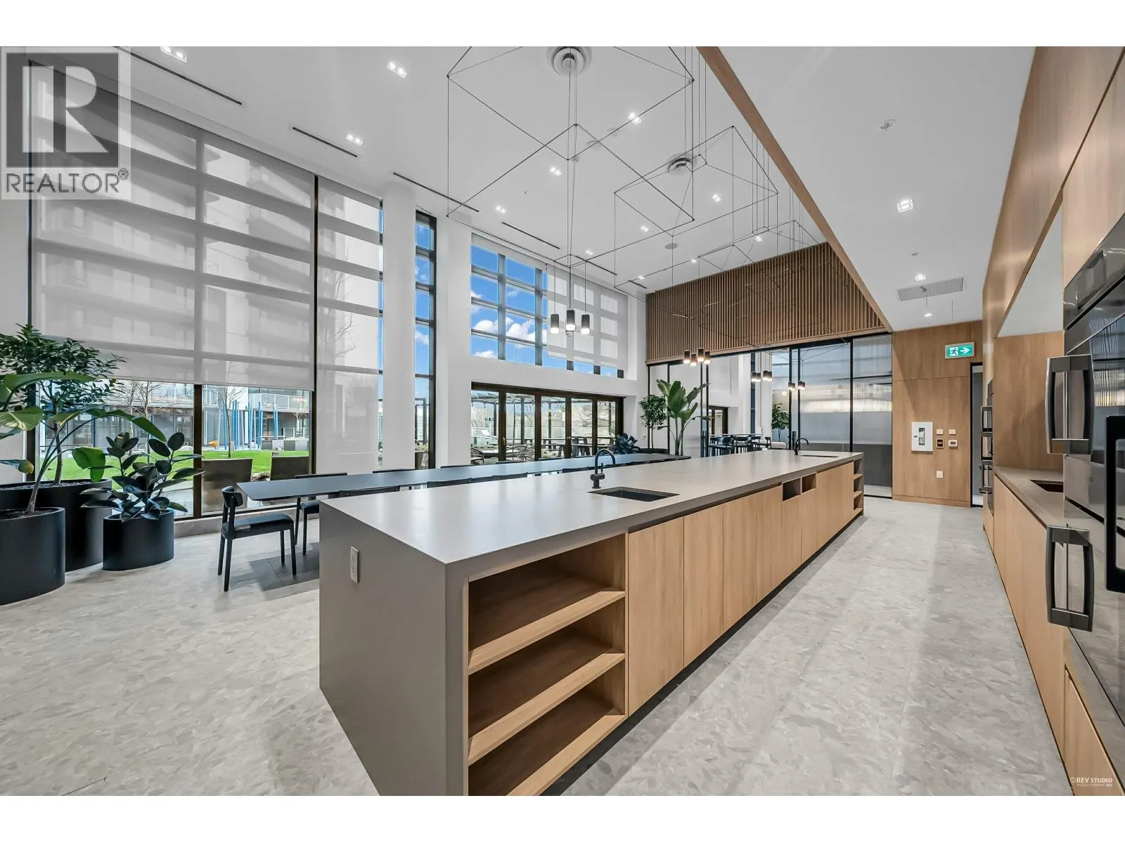 439 6500 MINORU BOULEVARD