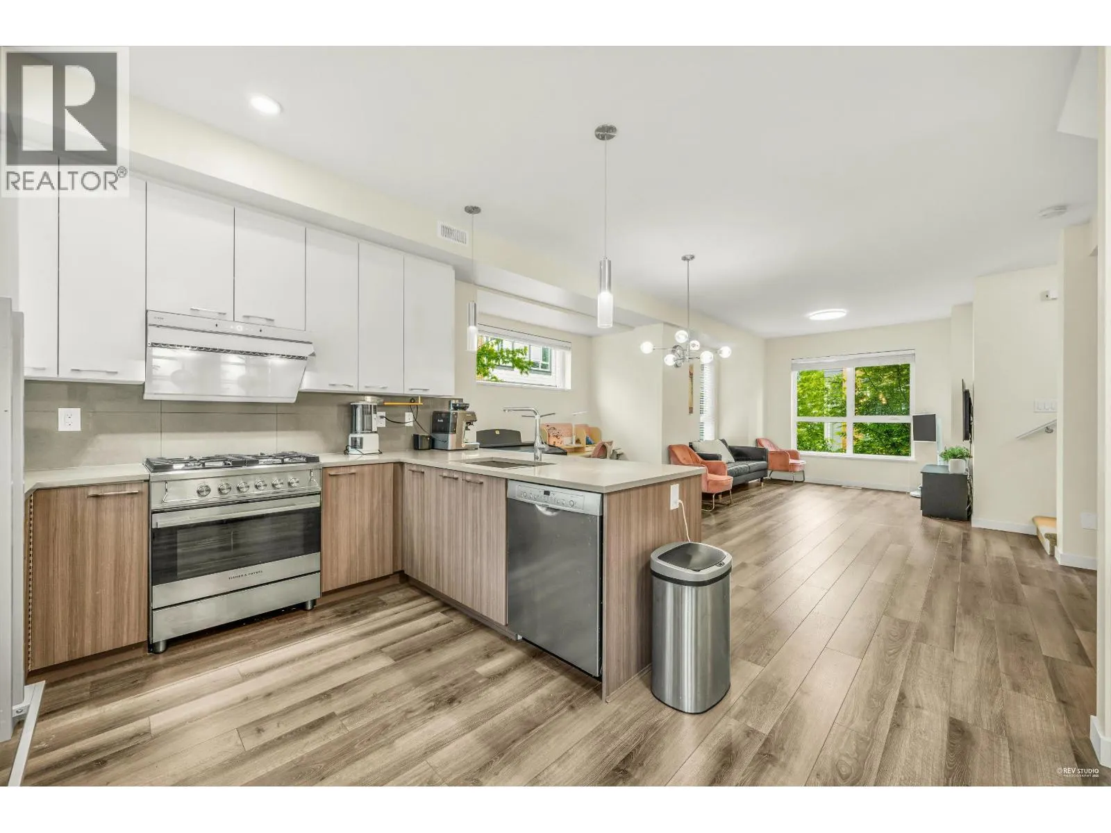 63 10311 RIVER DRIVE