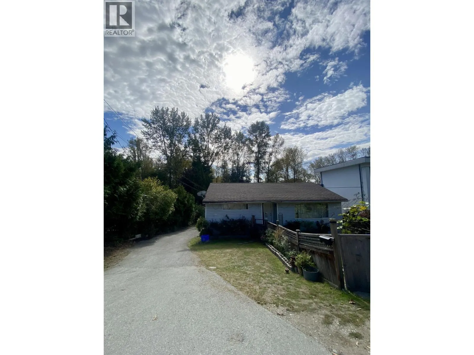 4614 MARINE DRIVE