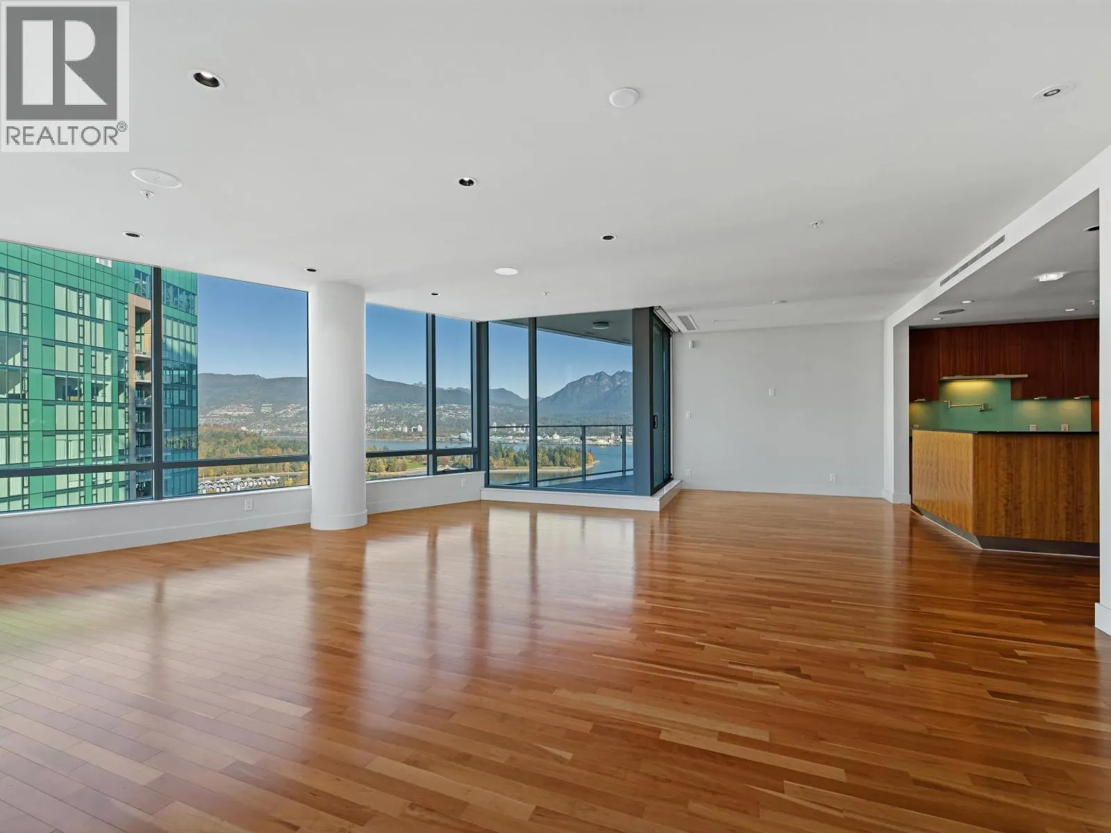2803 1077 W CORDOVA STREET