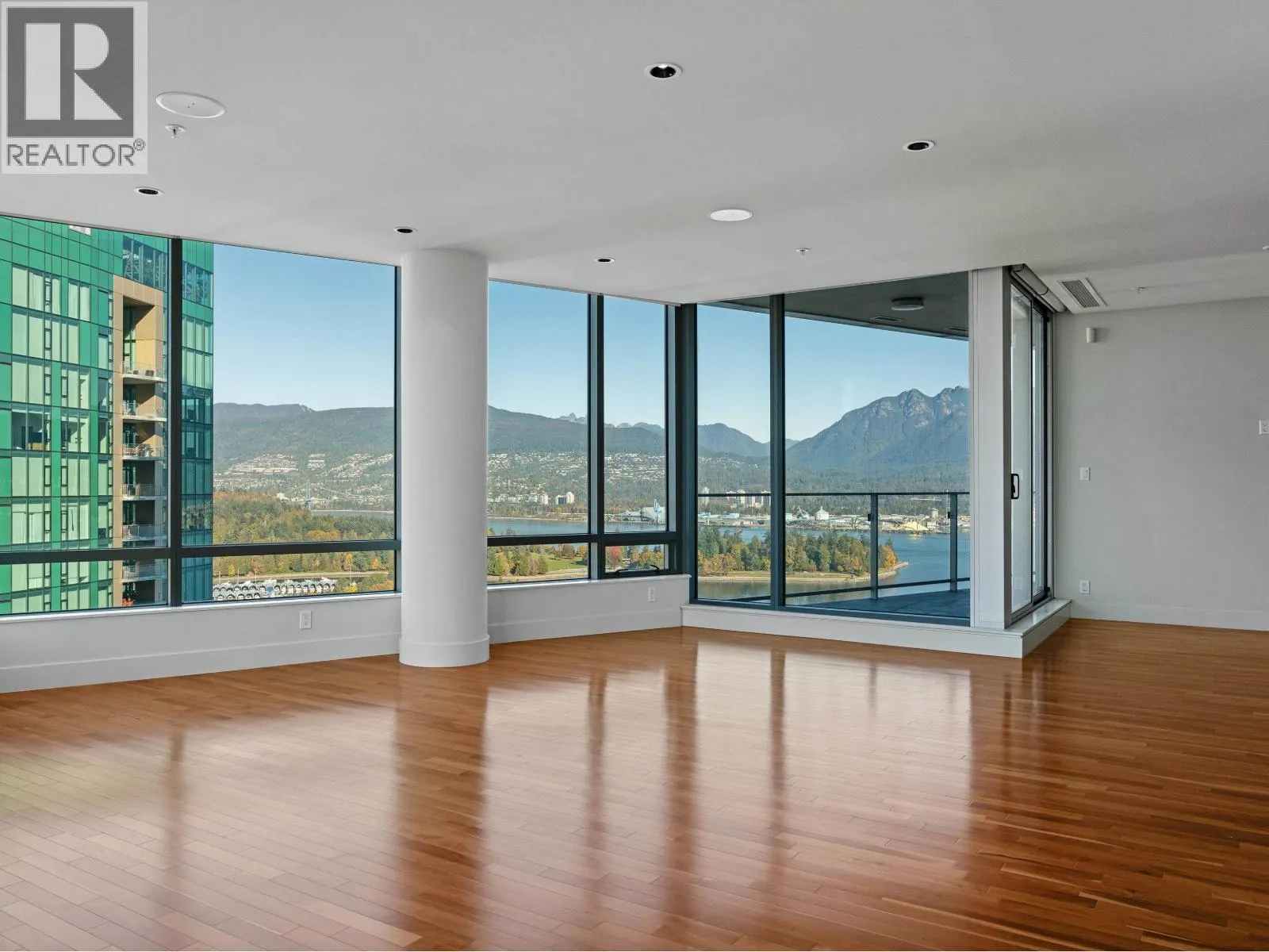 2803 1077 W CORDOVA STREET
