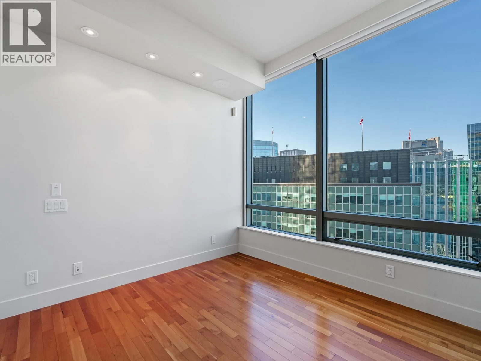 2803 1077 W CORDOVA STREET