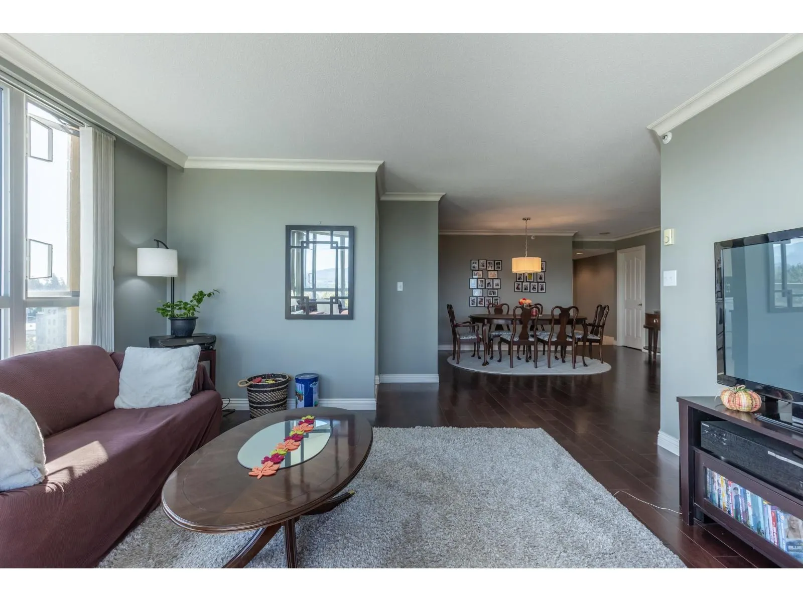 801 3190 GLADWIN ROAD
