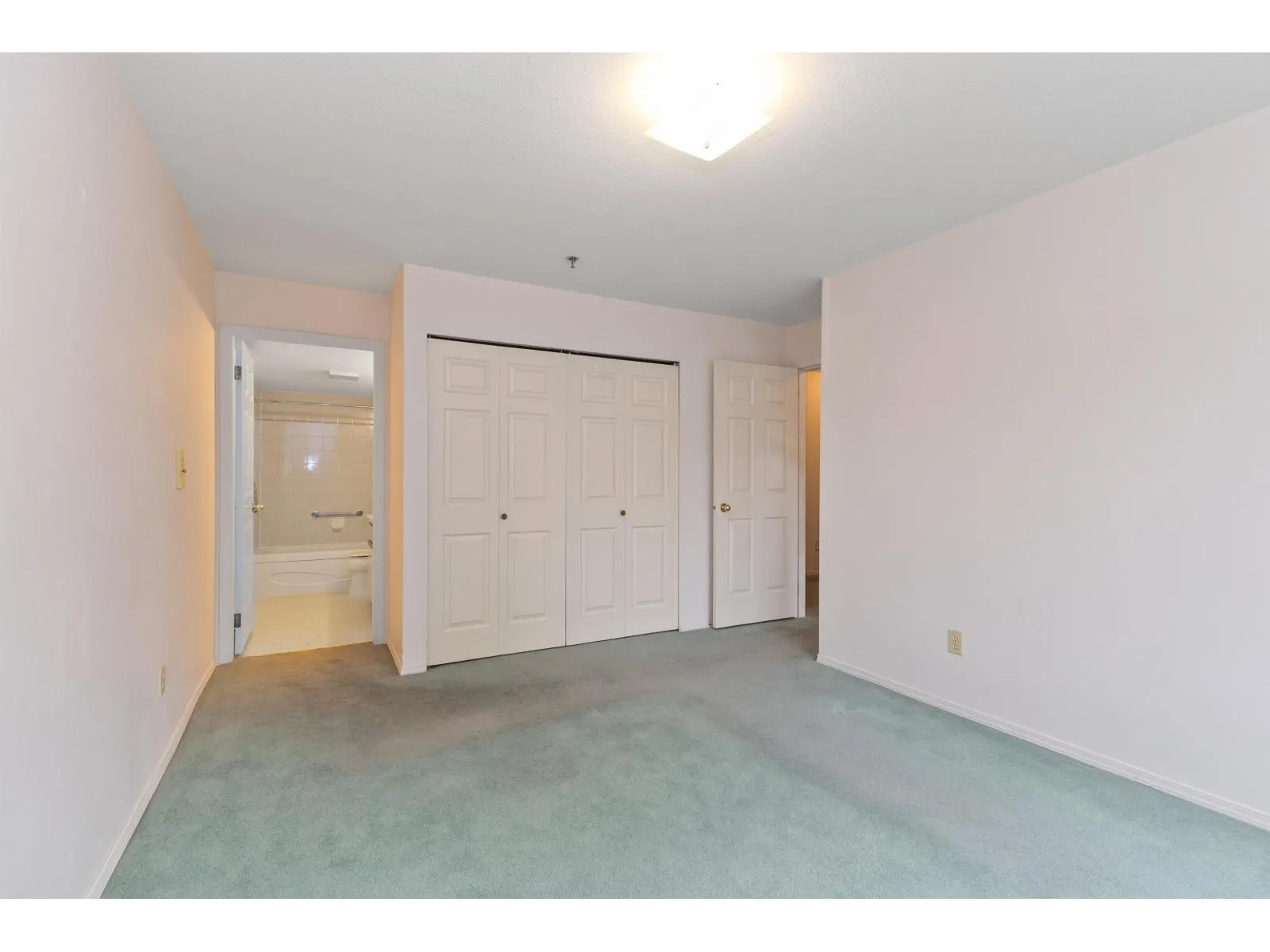 103 33535 KING ROAD