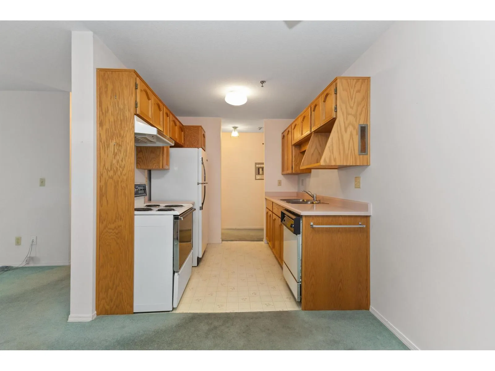 103 33535 KING ROAD