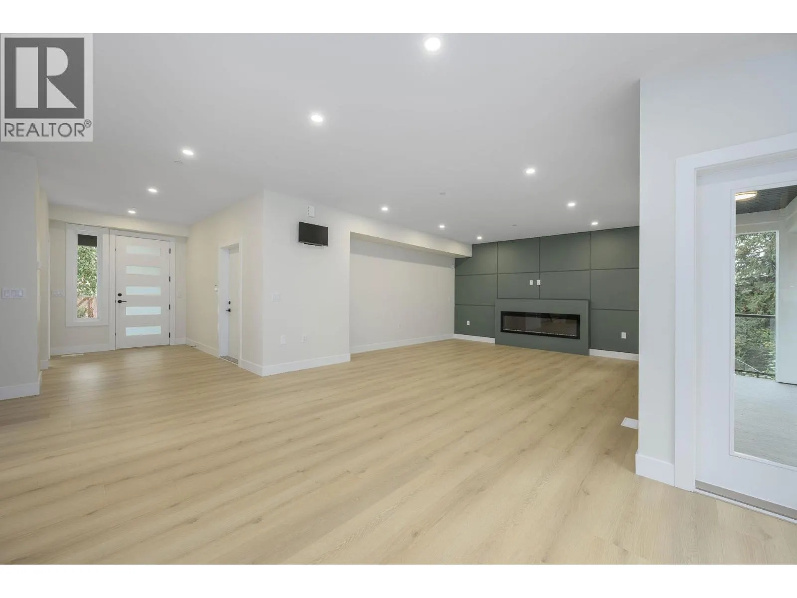 23349 CROSS ROAD