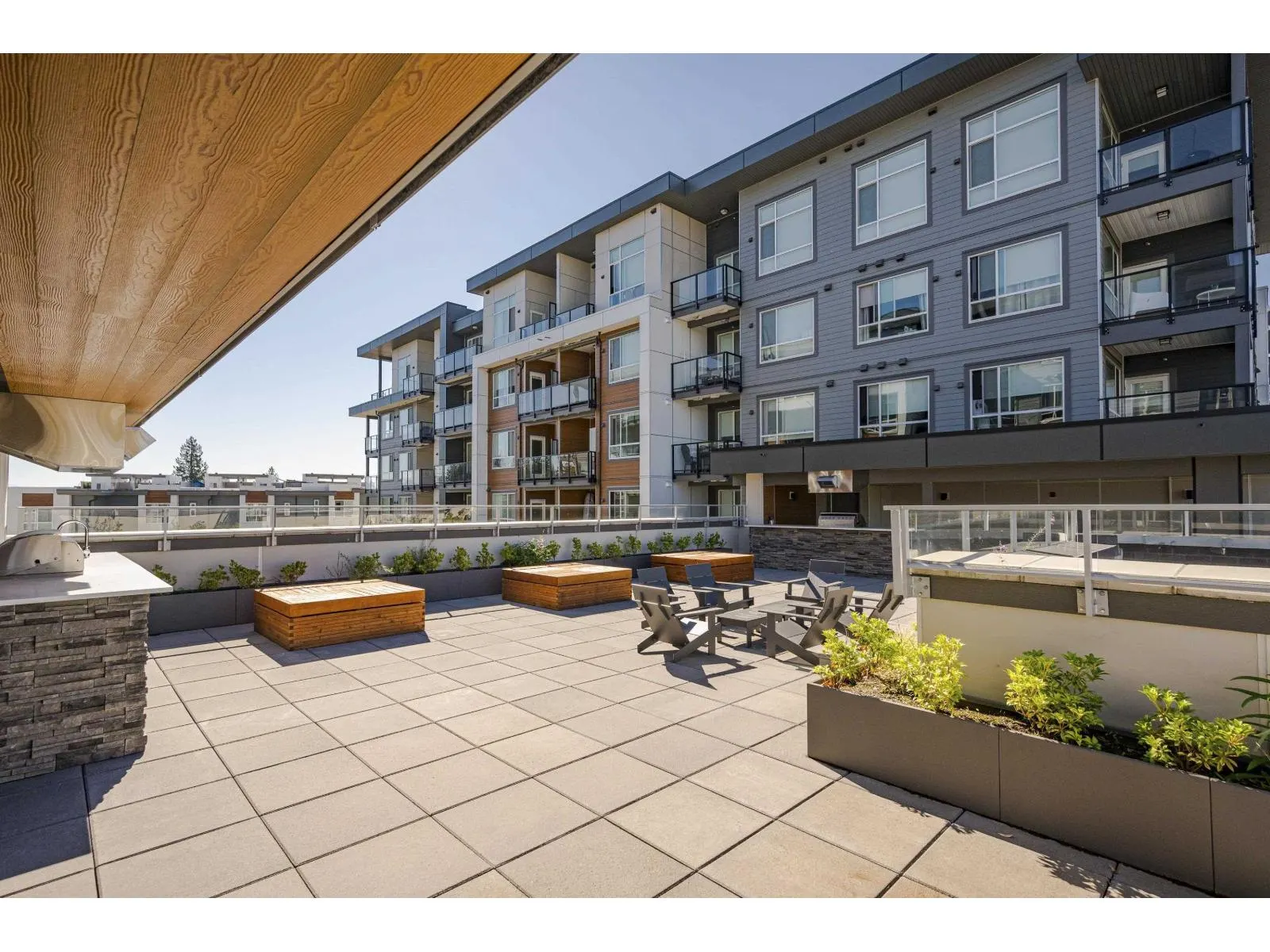 B226 20834 80 AVENUE