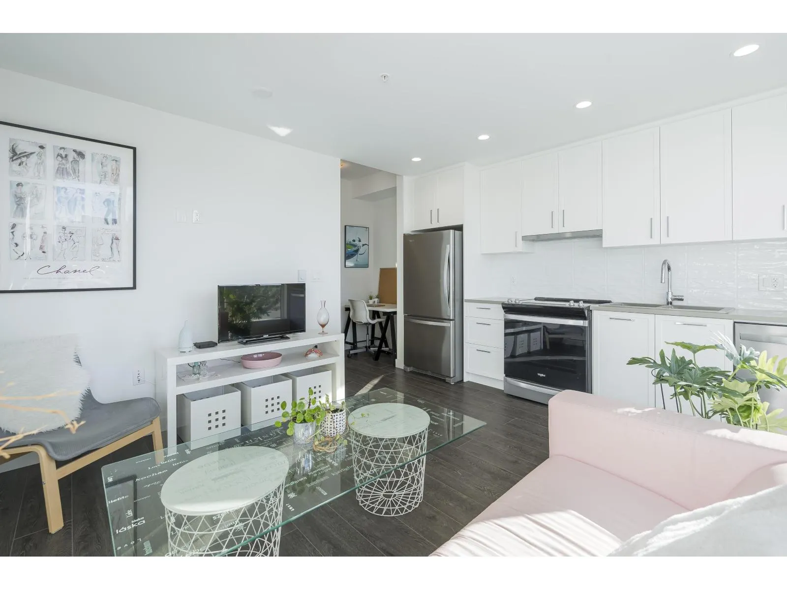B226 20834 80 AVENUE