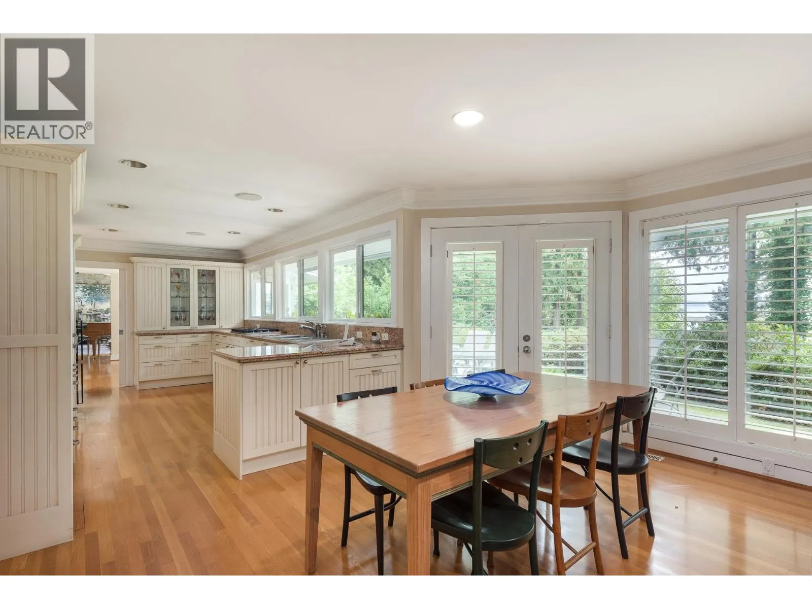 4708 DOGWOOD LANE