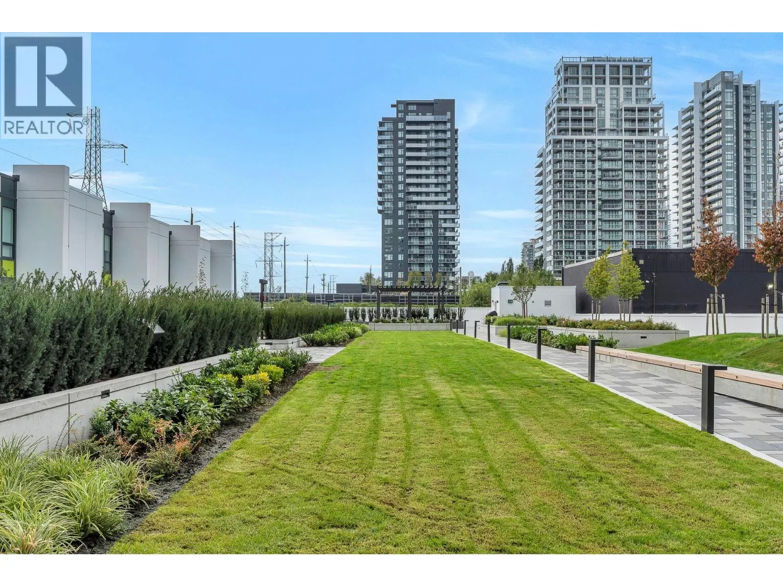 2501 2425 ALPHA AVENUE